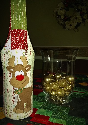 Rudolph Wine Tote by Ms P Designs USA