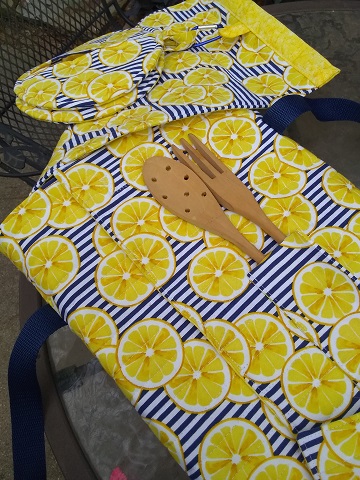 Lemons Casserole Carrier B by Sharon @ Ms P Designs USA