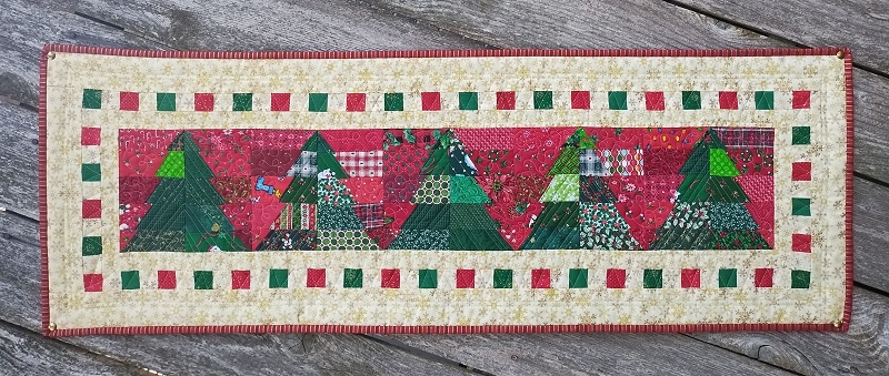 christmas-tree-runner-b-by-ms-p-designs-usa-2