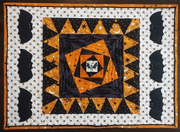 halloween-table-topper-by-ms-p-designs-usa