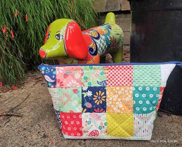 scrappy-zipper-bag-9-a-by-sharon-40-ms-p-designs-usa