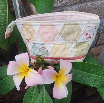 pastel-zipper-bag-by-sharon-40-ms-p-designs-usa