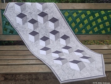 cubix-runner-by-sharon-40-ms-p-designs-usa